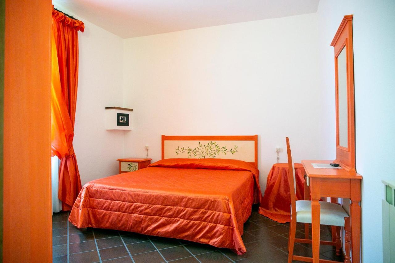 La Villetta Food & Drink Rooms For Rent - No Reception - Λ' Άκουιλα Εξωτερικό φωτογραφία