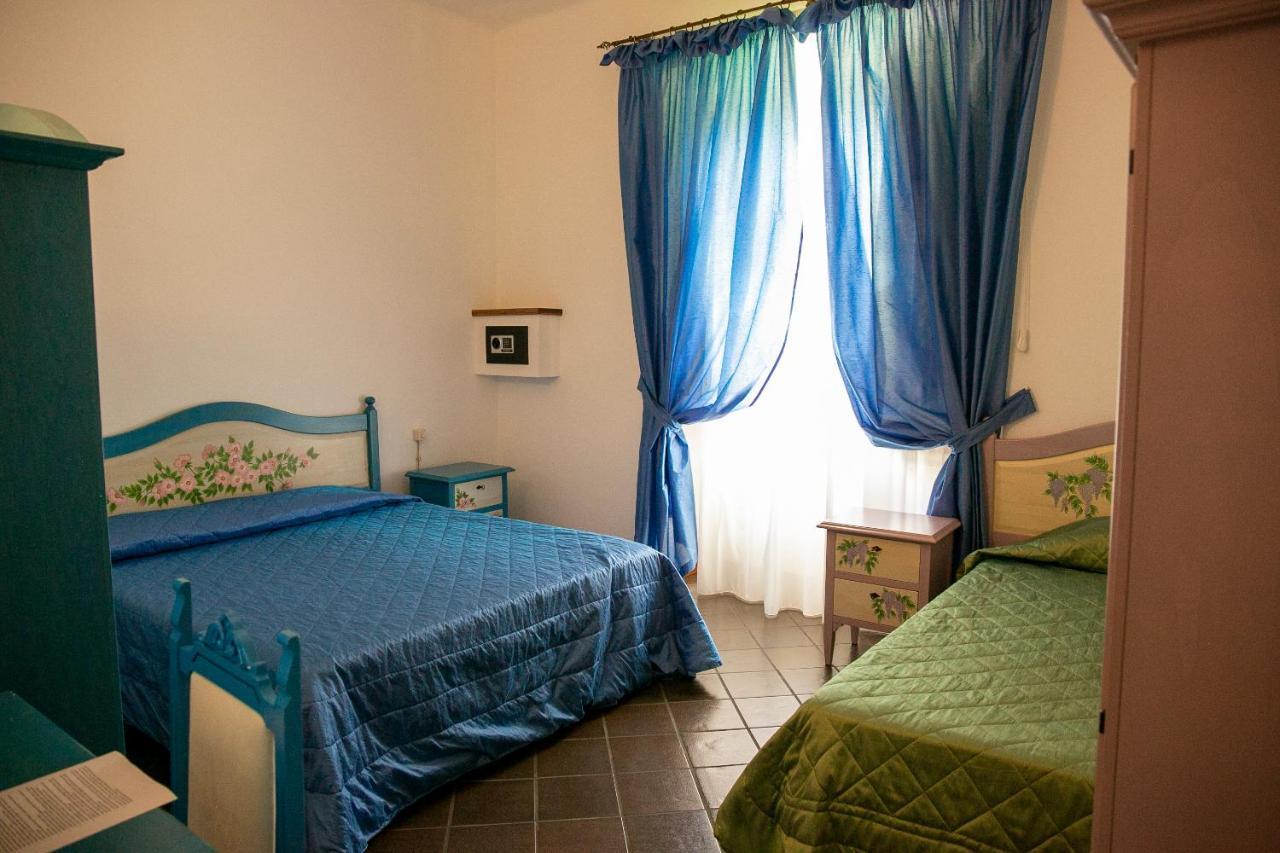 La Villetta Food & Drink Rooms For Rent - No Reception - Λ' Άκουιλα Εξωτερικό φωτογραφία