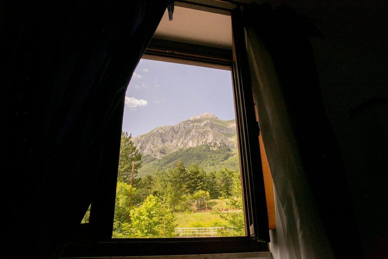 La Villetta Food & Drink Rooms For Rent - No Reception - Λ' Άκουιλα Εξωτερικό φωτογραφία