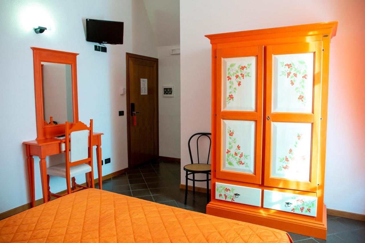 La Villetta Food & Drink Rooms For Rent - No Reception - Λ' Άκουιλα Εξωτερικό φωτογραφία