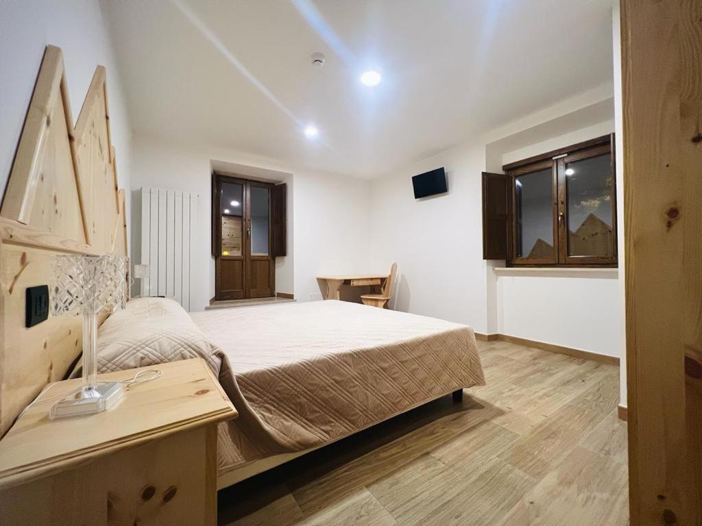 La Villetta Food & Drink Rooms For Rent - No Reception - Λ' Άκουιλα Εξωτερικό φωτογραφία
